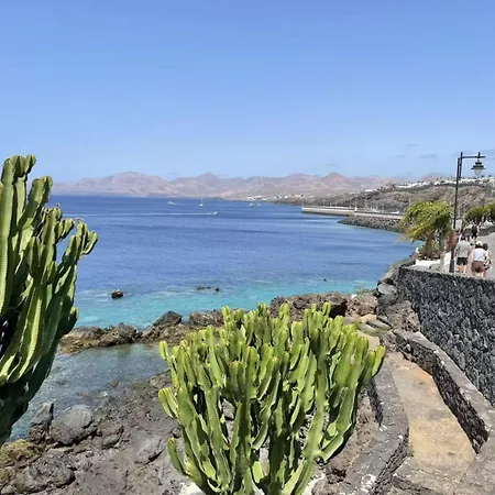 Sol Y Mar * Tías